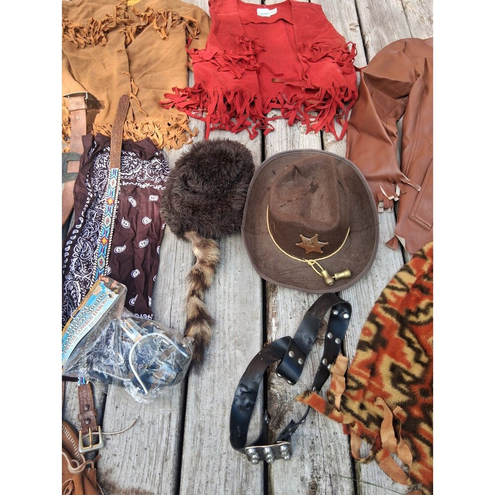 Cowboy Costume Lot Boys 6-8 Vintage Western Outfits,Props, Hats - Picture 4 of 11